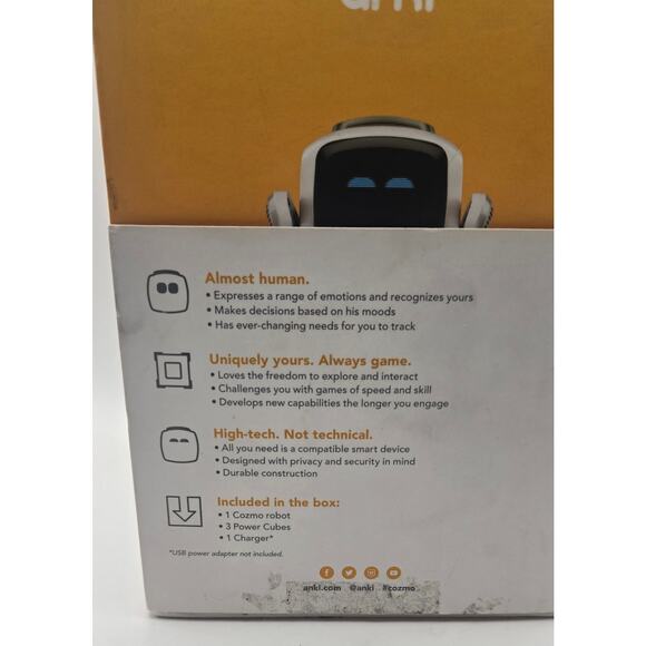 ANKI COZMO Robot Works & Lightly Used - Picture 7 of 11